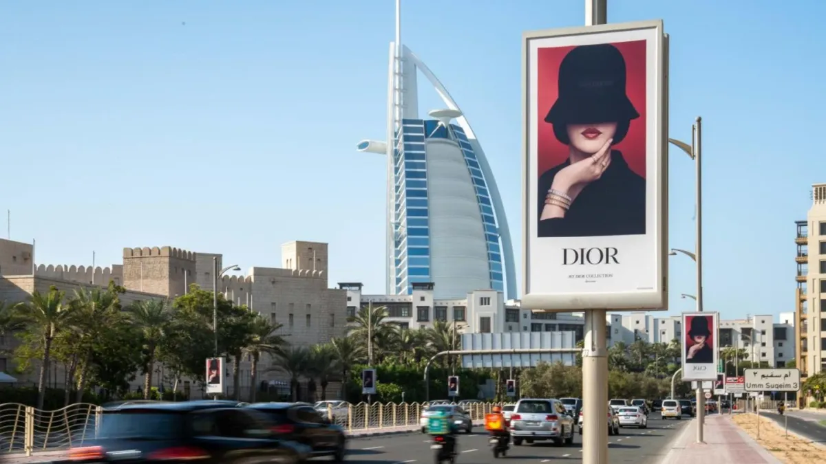 How Effective Is OOH Advertising? A Complete Guide