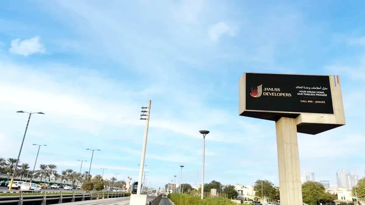 How Billboards Support Brand Launches in New Markets