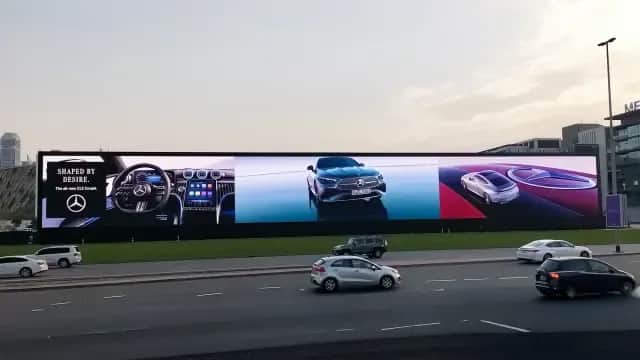 How Automotive Brands Use Billboard Advertising Effectively in Dubai