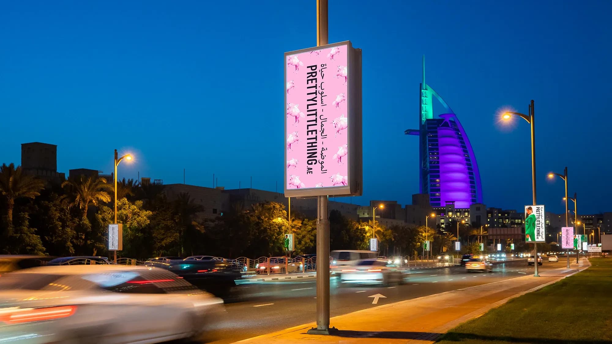 Dual-Panel Lampposts